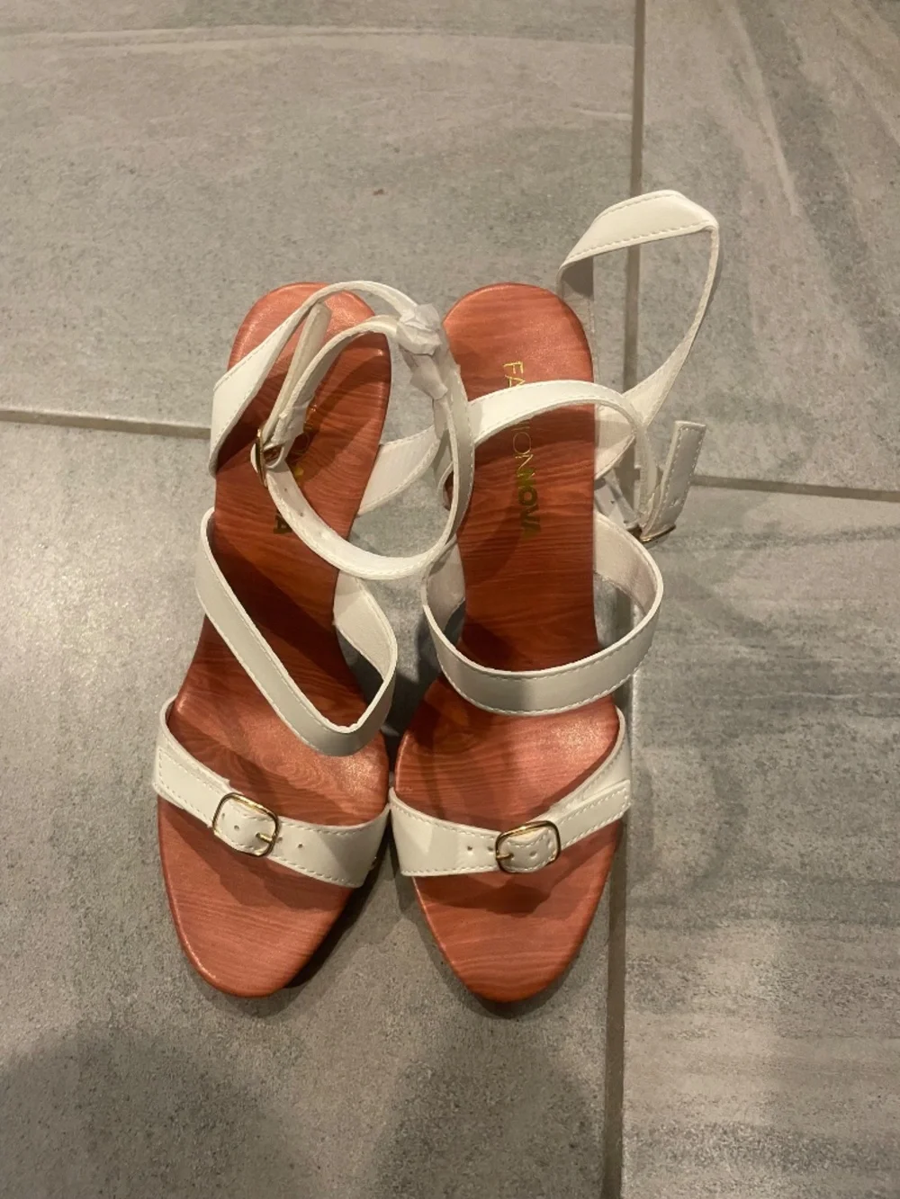 FASHION NOVA White High Heel Sandals